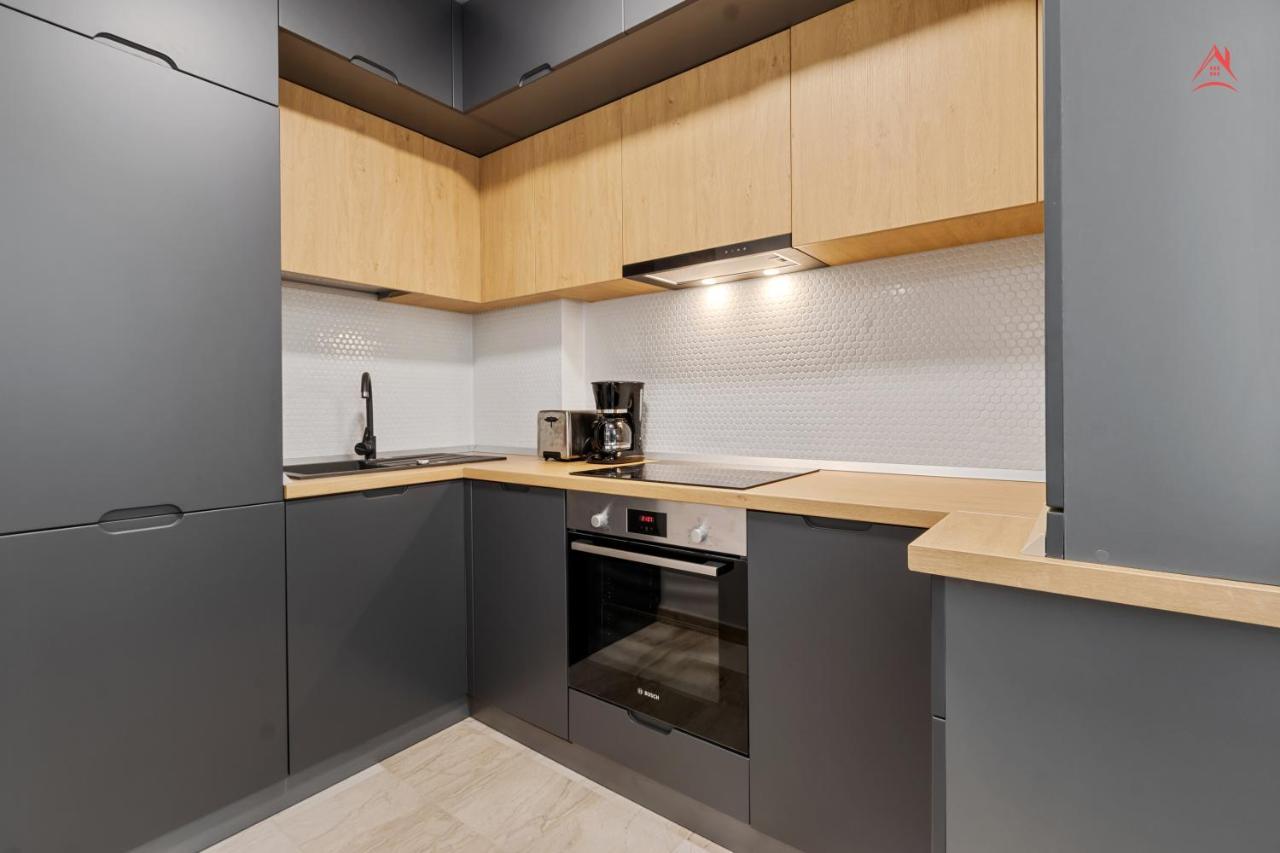 Apartament Opera Residence - Cismigiu, Eroilor, Free Private Parking بوخارست المظهر الخارجي الصورة