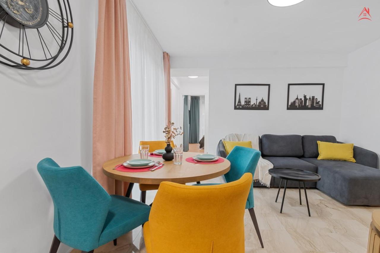 Apartament Opera Residence - Cismigiu, Eroilor, Free Private Parking بوخارست المظهر الخارجي الصورة